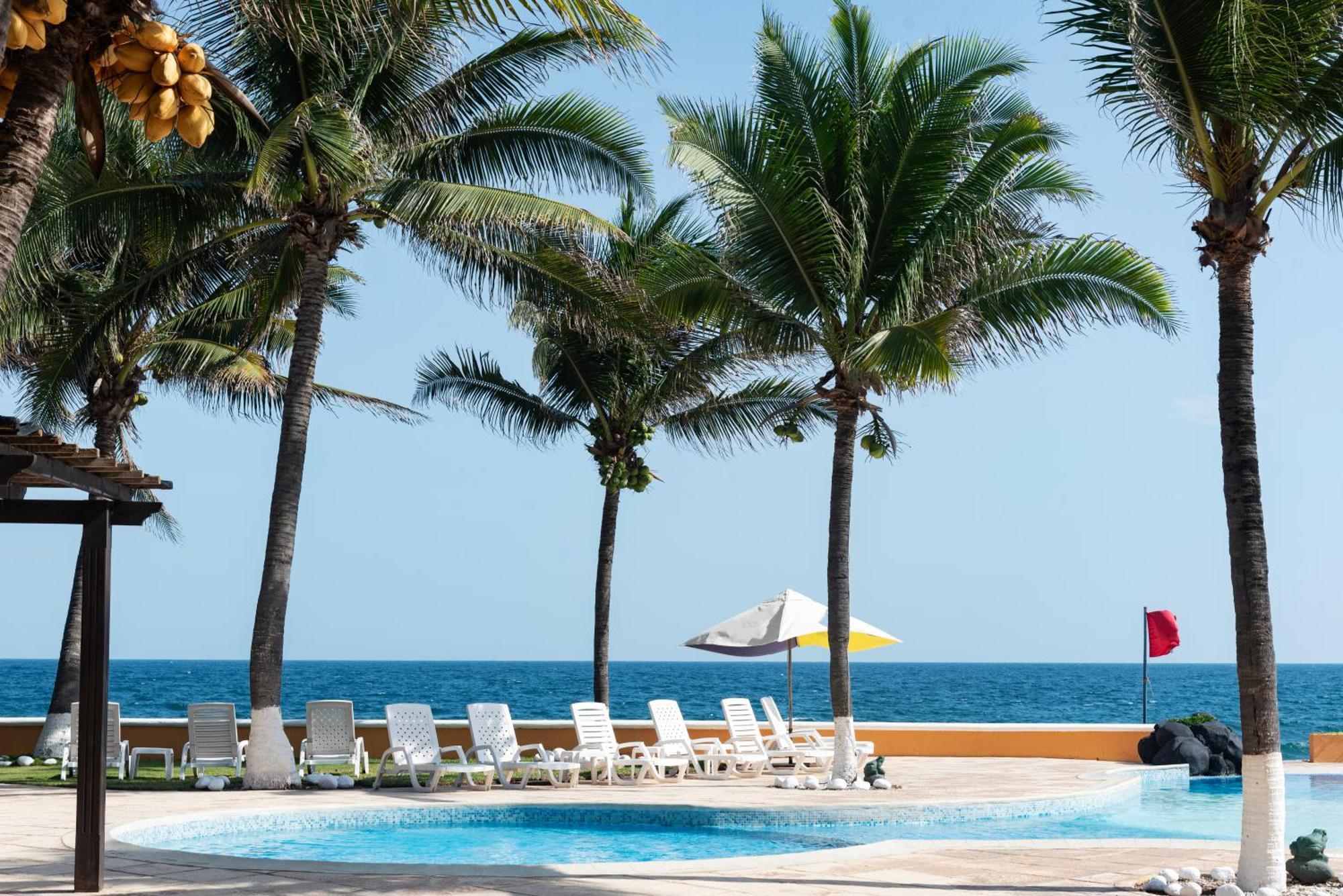 מונטריסיו Hotel Cayman Suites מראה חיצוני תמונה