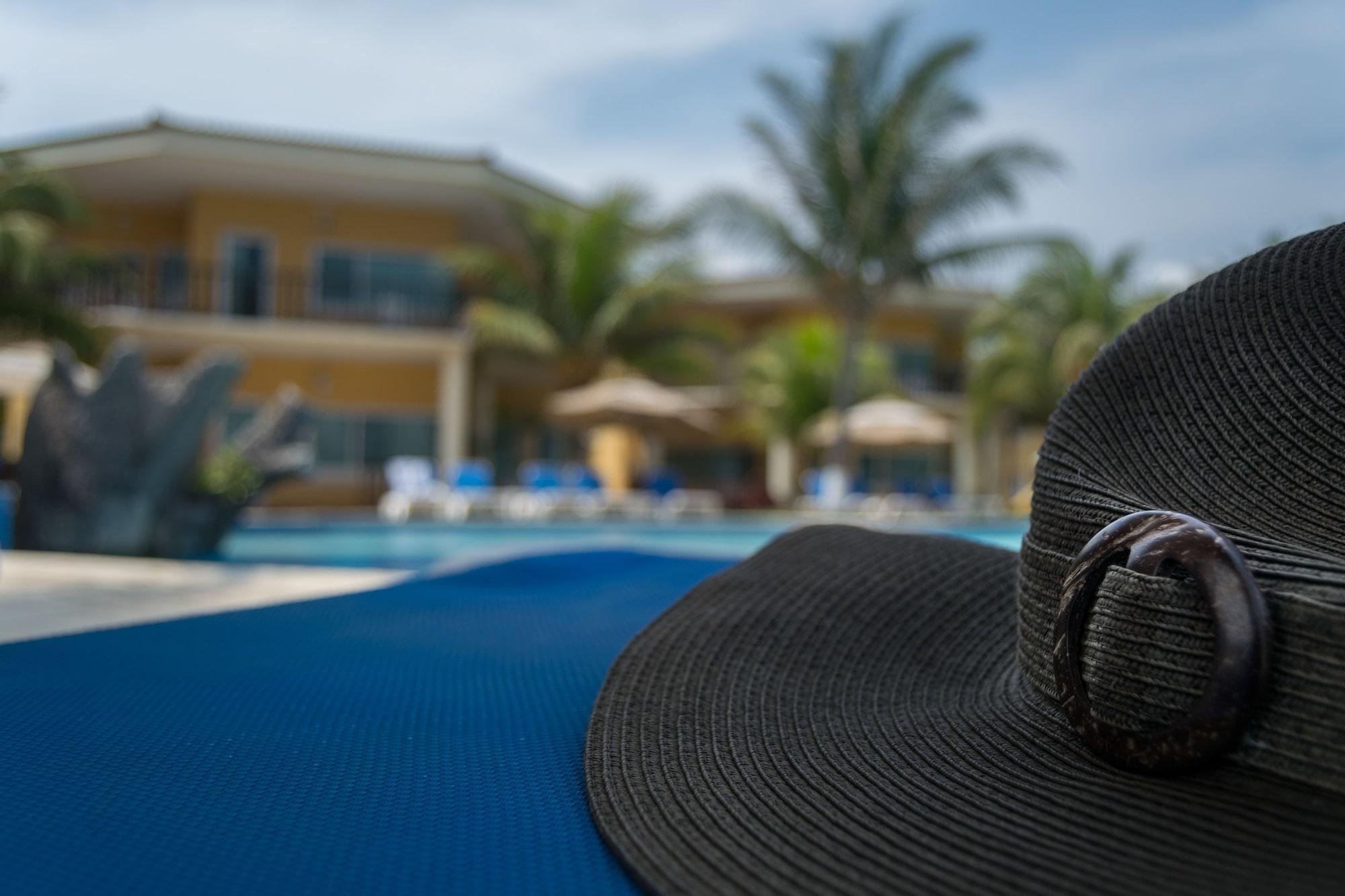 מונטריסיו Hotel Cayman Suites מראה חיצוני תמונה