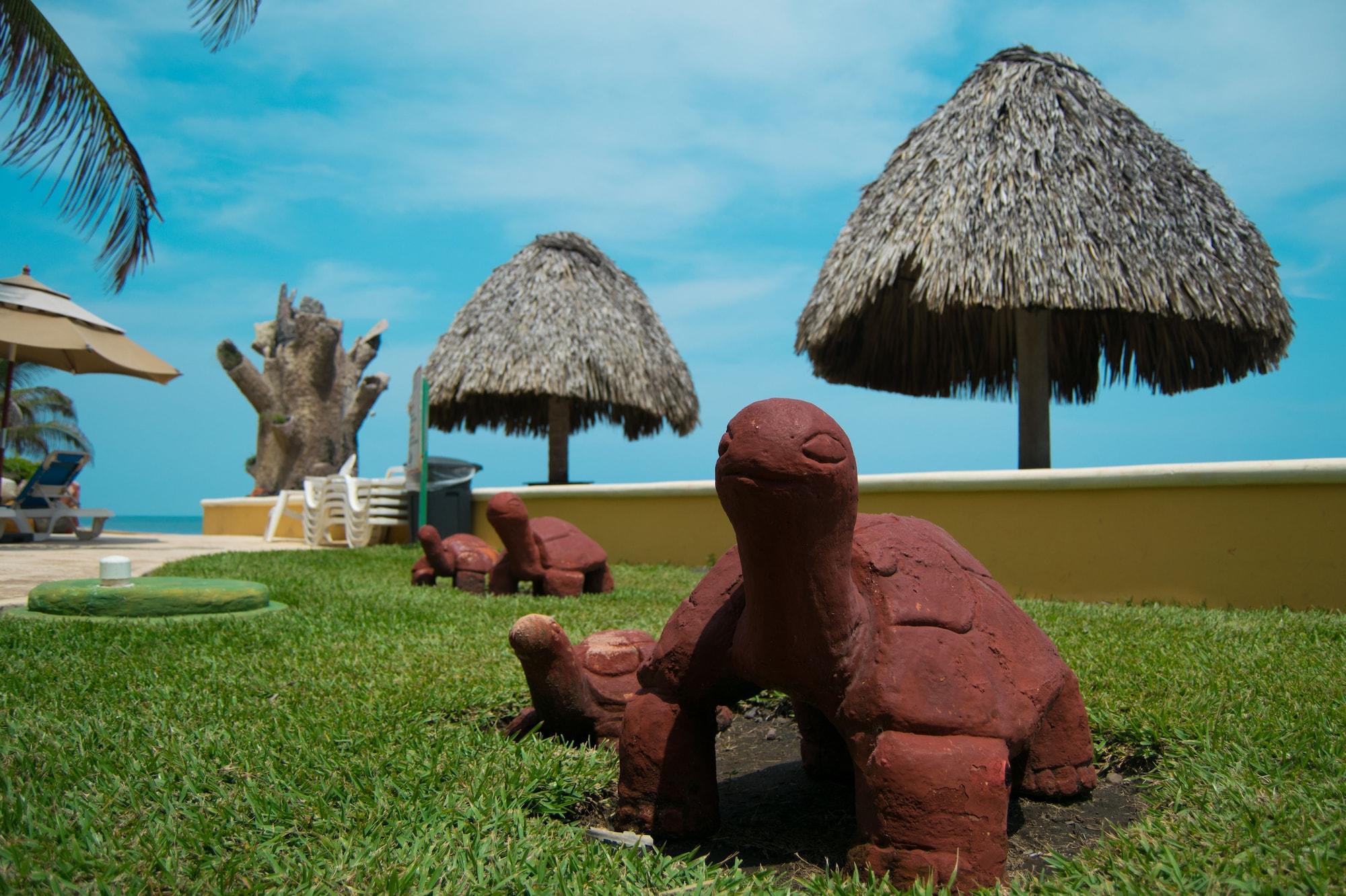 מונטריסיו Hotel Cayman Suites מראה חיצוני תמונה